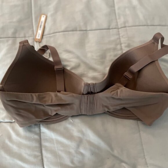 NWT SKIMS Bra BUNDLE Four x 40 DD Foam Cups Underwire Lightweight Umber Neutral - Picture 3 of 8